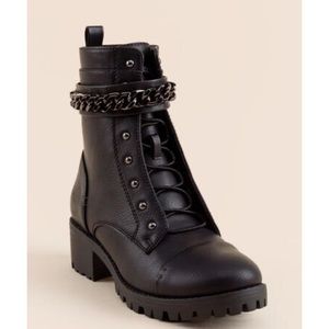 Black Ankle Chain Combat Boots